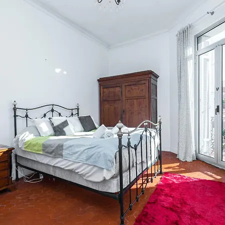 77 Avenue De Grasse Apartment